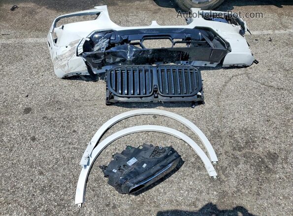 5UX23EM01S9Z34687 2025 BMW X7 Белый Вид наклейки с VIN-кодом
