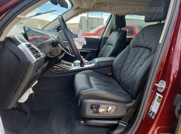 5UX23EM01T9030503 2026 BMW X7 Burgundy Vista interior delantera