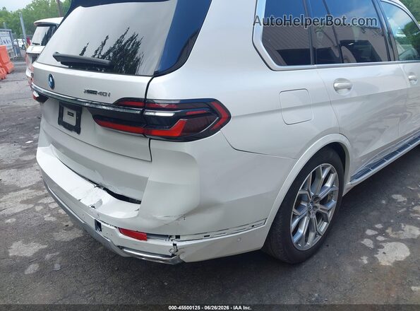 5UX23EM01T9106446 2026 BMW X7 White Widok z przodu