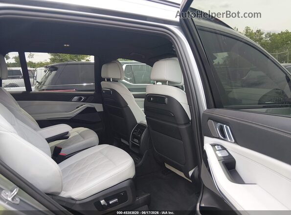 5UX23EM03P9S00897 2023 BMW X7 Gray VIN კოდის სტიკერის ხედი