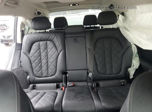 5UX23EM03S9W24587 2025 BMW X7 Gray 