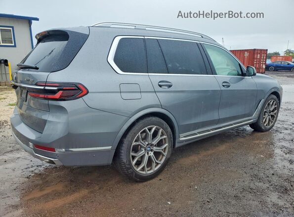 5UX23EM03S9W24587 2025 BMW X7 Gray Rear right