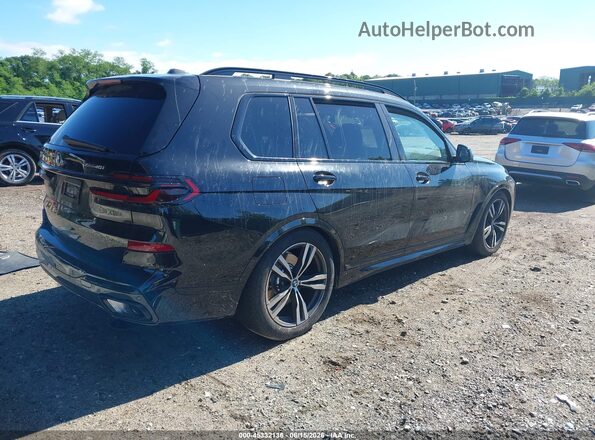 5UX23EM03T9360644 2026 BMW X7 Black Rear right