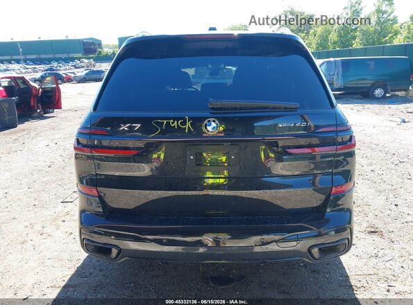 5UX23EM03T9360644 2026 BMW X7 Black 
