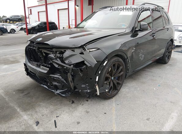 5UX23EM04R9V50607 2024 BMW X7 Black Вид спереду