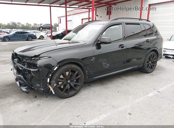 5UX23EM04R9V50607 2024 BMW X7 Black Передня ліва чверть