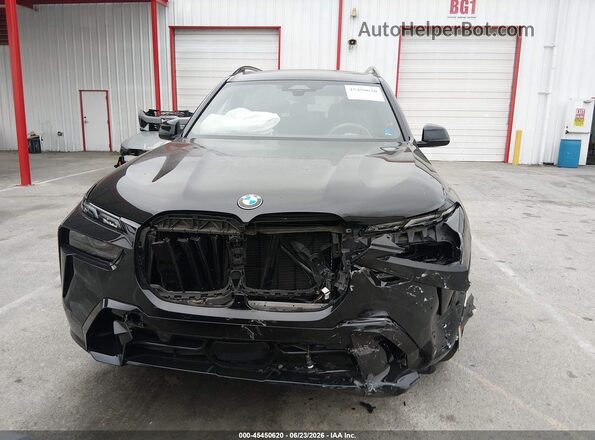 5UX23EM04R9V50607 2024 BMW X7 Black Вид щитка приладів