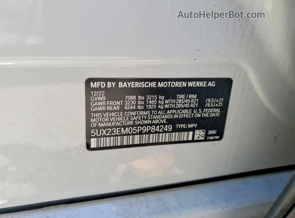 5UX23EM05P9P84249 2023 BMW X7 White 