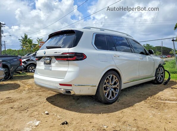 5UX23EM08S9X21557 2025 BMW X7 White Հետևի աջ