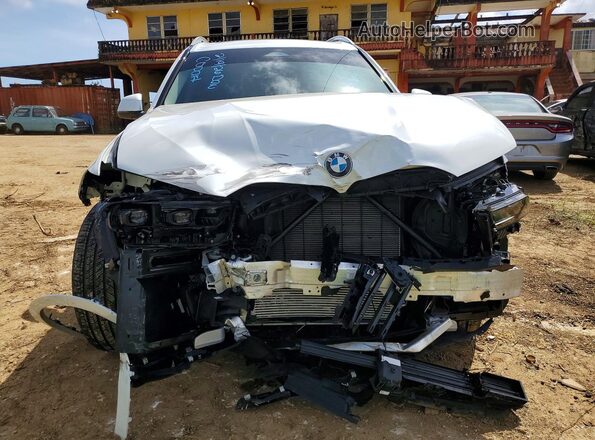 5UX23EM08S9X21557 2025 BMW X7 White Դիմացի տեսք