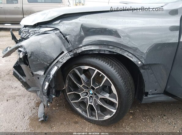 5UX23EM08T9030174 2026 BMW X7 Gray Դիմացի տեսք