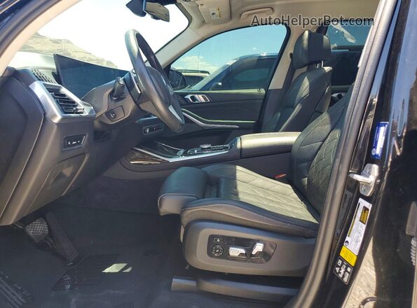 5UX23EM0XR9T18772 2024 BMW X7 Black 