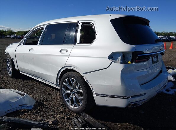 5UX23EM0XT9038518 2026 BMW X7 White Задня ліва чверть