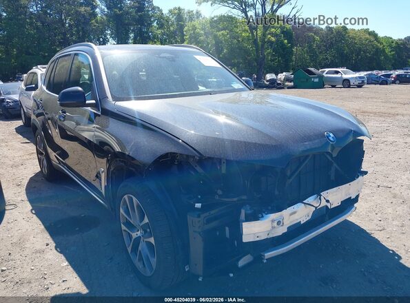 5UX23EU00R9V30869 2024 BMW X5 Black უკანა სალონის ხედი