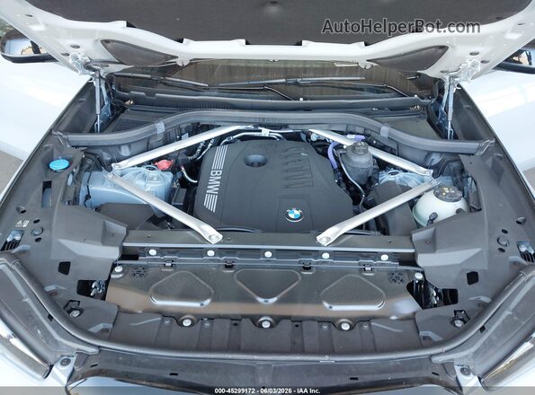 5UX23EU00T9059877 2026 BMW X5 Gray უკანა ხედი