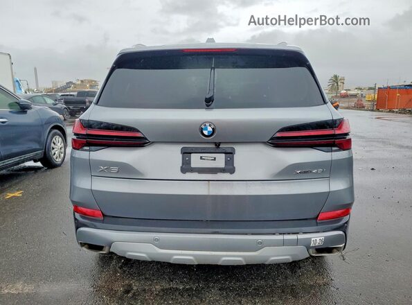 5UX23EU02R9S99425 2024 BMW X5 Gray Rear view