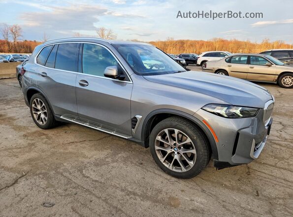 5UX23EU06R9S33072 2024 BMW X5 Silver Przód prawy
