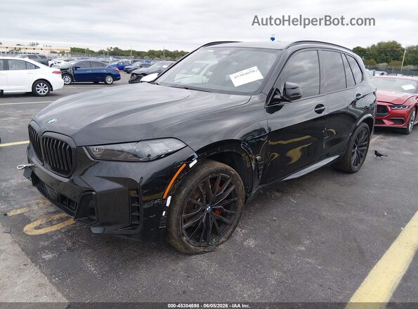 5UX23EU08R9W00103 2024 BMW X5 Black Vista tres cuartos delantera izquierda