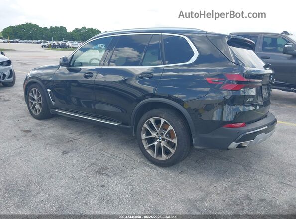 5UX23EU08T9111739 2026 BMW X5 Black Trasero izquierdo