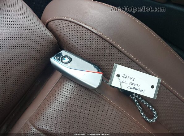 5UX23EU0XR9V12282 2024 BMW X5 Green Vista del salpicadero