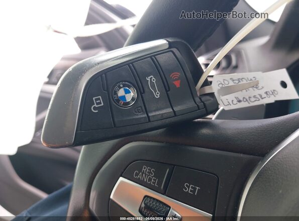 5UX2V1C02LLE67985 2020 BMW X4 White Առջևի վահանակի տեսք