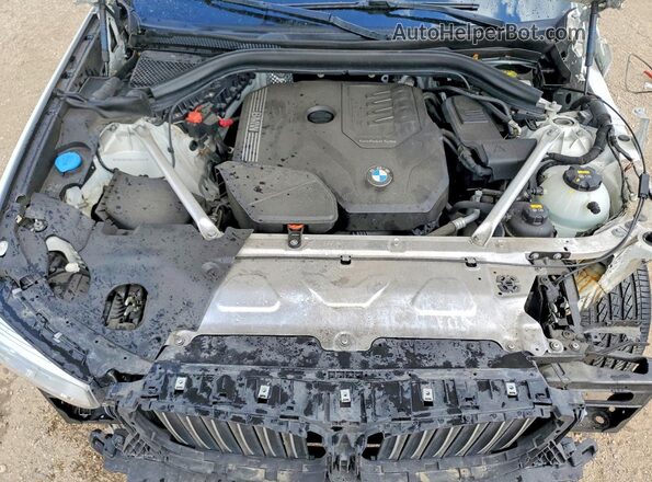 5UX2V1C09LLE67644 2020 BMW X4 White Вид задньої частини салону