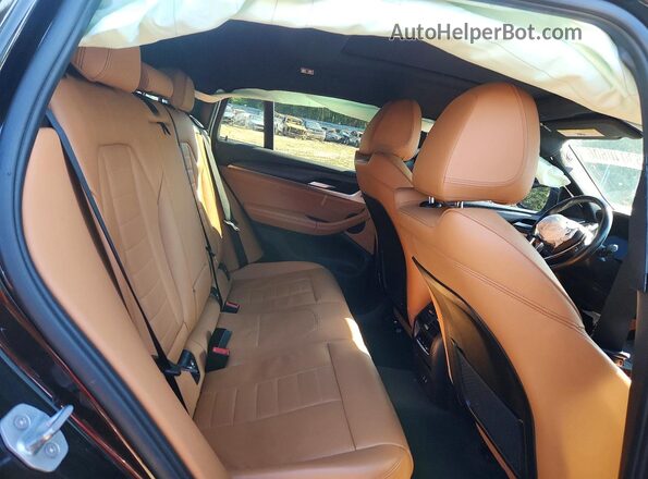 5UX2V1C0XL9C73976 2020 BMW X4 Green Widok wnętrza z tyłu
