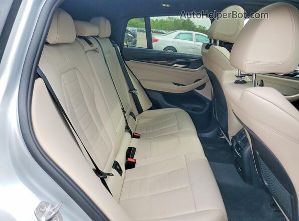 5UX2V5C02L9D17184 2020 BMW X4 Gray Вид задніх сидінь