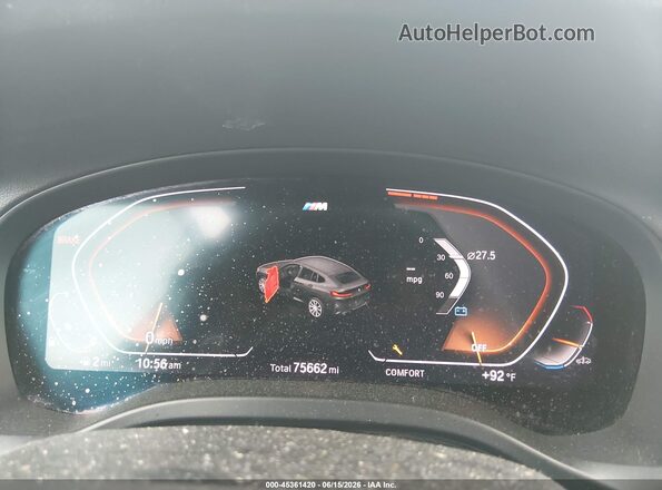 5UX33DT00N9L32299 2022 BMW X4 Black Հետևի նստատեղերի տեսք