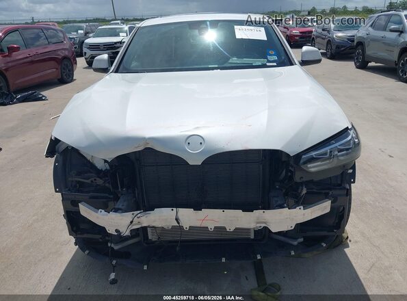 5UX33DT01P9S64274 2023 BMW X4 White ხელსაწყოთა პანელის ხედი