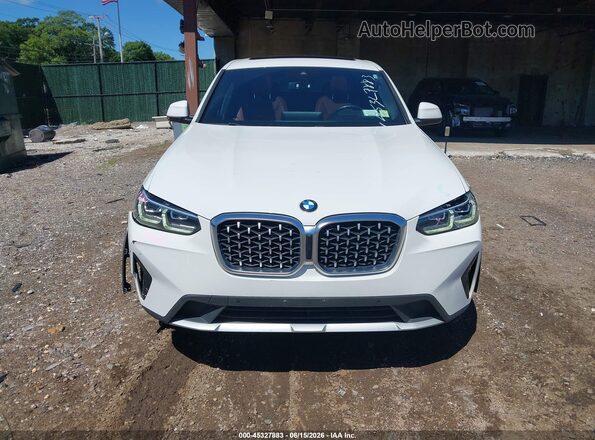 5UX33DT02N9J37370 2022 BMW X4 White Սարքավորումների վահանակի տեսք