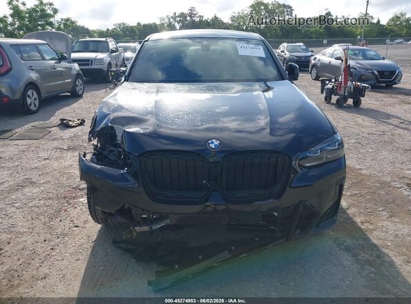 5UX33DT02R9U35651 2024 BMW X4 Black Widok zestawu wskaźników