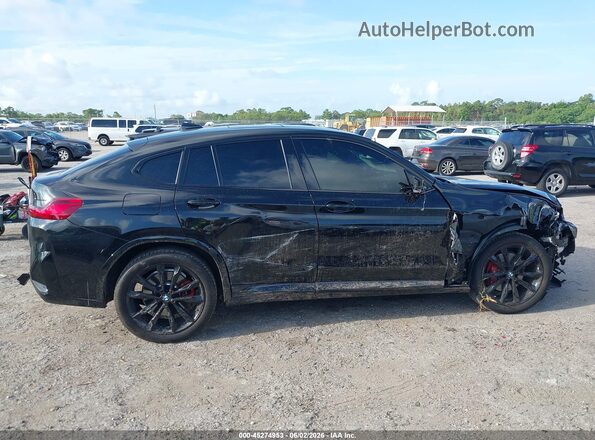 5UX33DT02R9U35651 2024 BMW X4 Black Widok wnętrza z tyłu