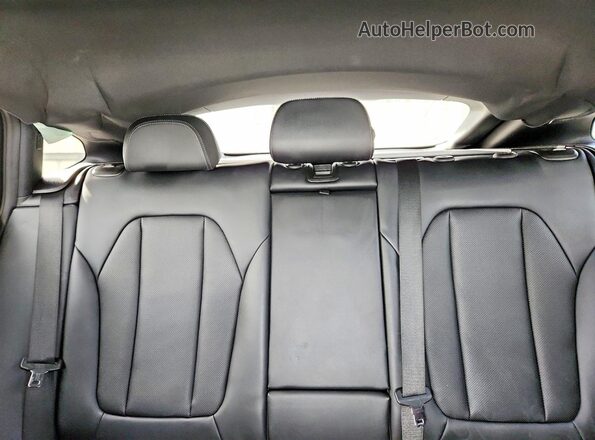 5UX33DT04P9P87448 2023 BMW X4 White 