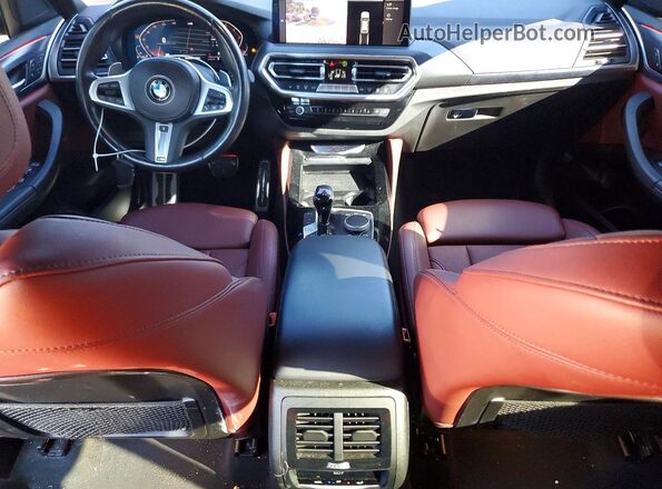 5UX33DT05P9N63508 2023 BMW X4 Черный Вид панели приборов