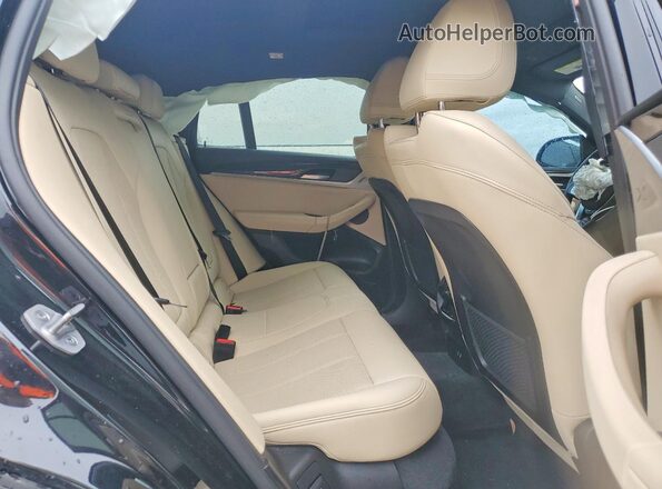 5UX33DT09S9X83419 2025 BMW X4 Черный Вид задней части салона