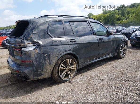 5UX33EM01T9300057 2026 BMW X7 Серый Задняя правая четверть