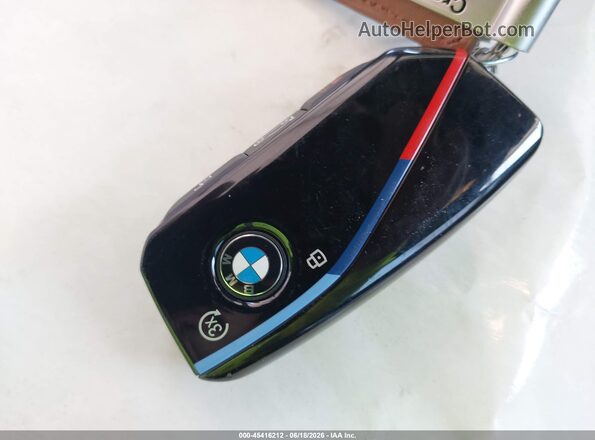 5UX33EM03S9X94002 2025 BMW X7 Black Dashboard view