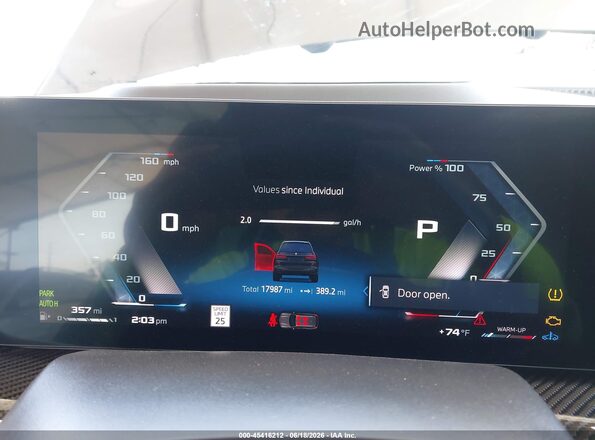 5UX33EM03S9X94002 2025 BMW X7 Black Rear seats view