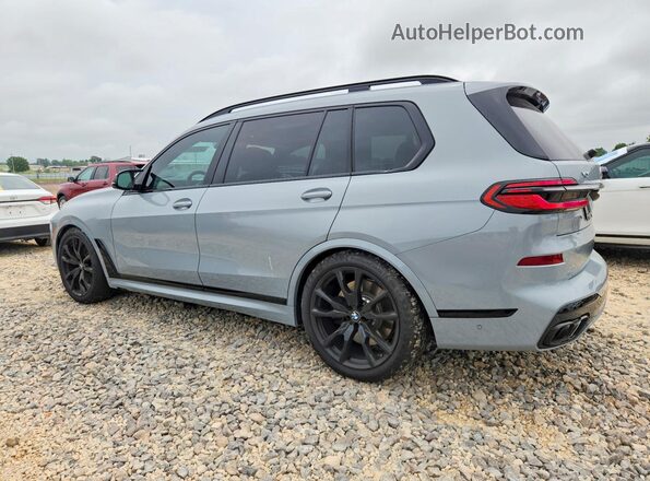 5UX33EM03T9098418 2026 BMW X7 Gray Задня ліва чверть