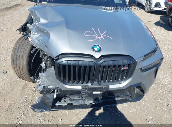 5UX33EM08T9103645 2026 BMW X7 Gray Widok z tyłu