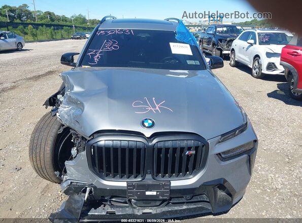 5UX33EM08T9103645 2026 BMW X7 Gray Widok deski rozdzielczej