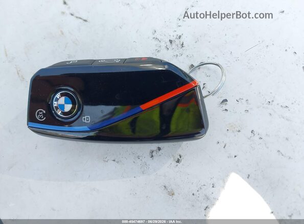 5UX33EU01T9044731 2026 BMW X5 Dark Blue Dashboard view