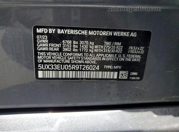 5UX33EU05R9T26024 2024 BMW X5 Gray VIN կոդի պիտակի տեսք