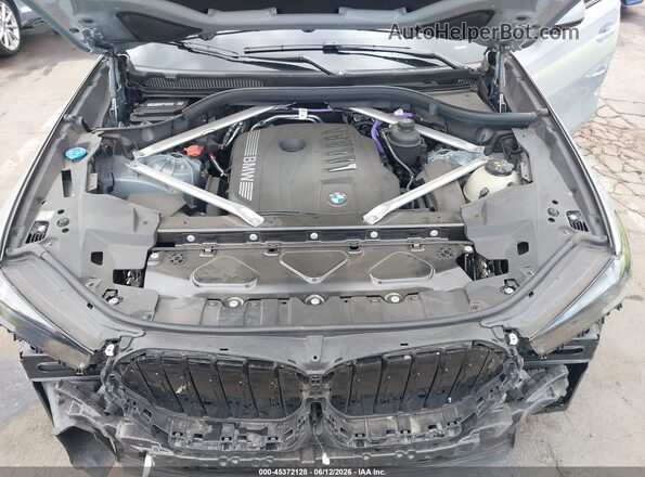 5UX33EX01S9W31814 2025 BMW X6 Gray Rear view