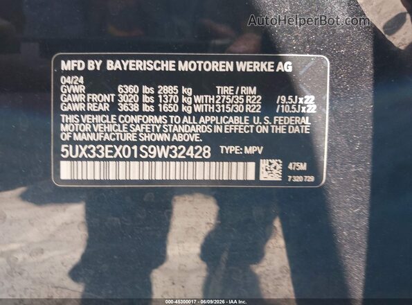 5UX33EX01S9W32428 2025 BMW X6 Black Вид підкапотного простору