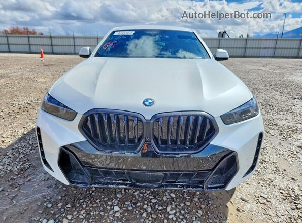 5UX33EX02R9S89218 2024 BMW X6 White Vista frontal