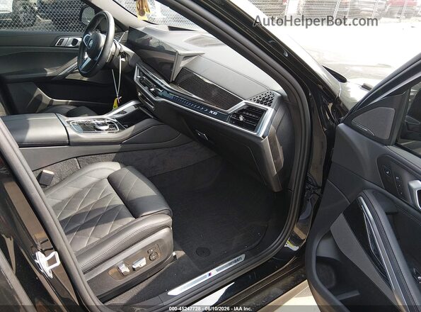 5UX33EX05R9U78624 2024 BMW X6 Black წინა სალონის ხედი