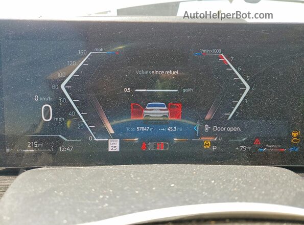 5UX33EX0XR9U75055 2024 BMW X6 White Вид щитка приладів