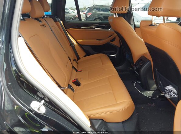 5UX43DP01N9K81653 2022 BMW X3 Black Widok naklejki z numerem VIN